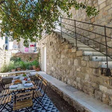 Stunning Home In Split With Outdoor Swimming Pool Holiday home *