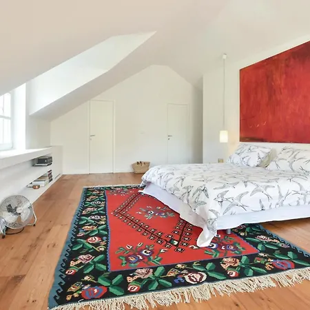 Dom wakacyjny Stunning In With Sauna Split