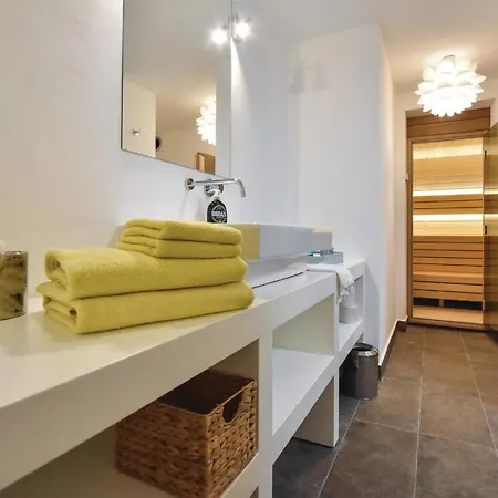 Casa vacanze Stunning In With Sauna