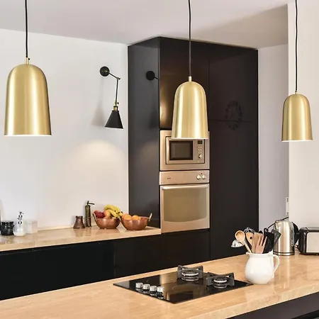 Stunning Home In Split With Sauna Сплит